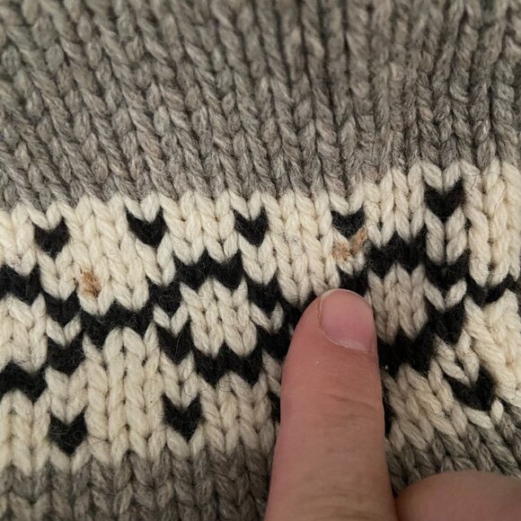 TNA 100% Lambswool Knit Pullover Sweater - Size small - Picture 14 of 14